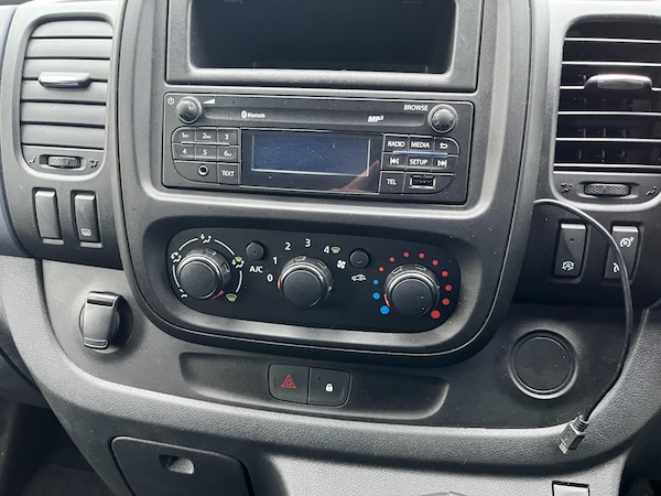 Used Vauxhall Vivaro 2018 for sale - 76166533: Photo 16