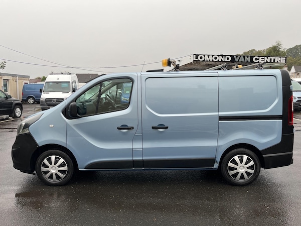 Used Vauxhall Vivaro 2018 for sale - 76166533: Photo 2