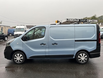 Used Vauxhall Vivaro 2018 for sale - 76166533: Photo 2