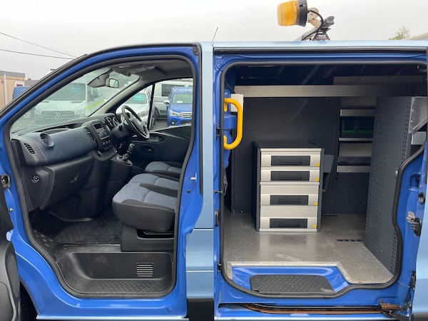 Used Vauxhall Vivaro 2018 for sale - 76166533: Photo 3