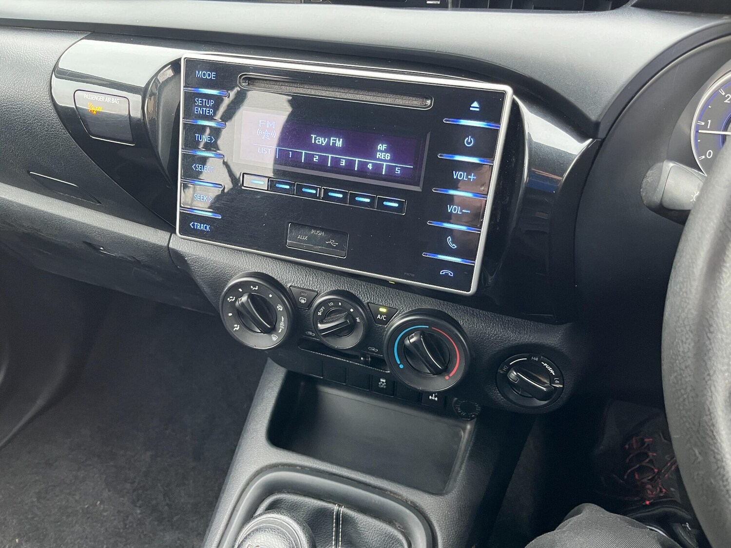 Used Toyota Hilux for sale - 77925526: Photo 10