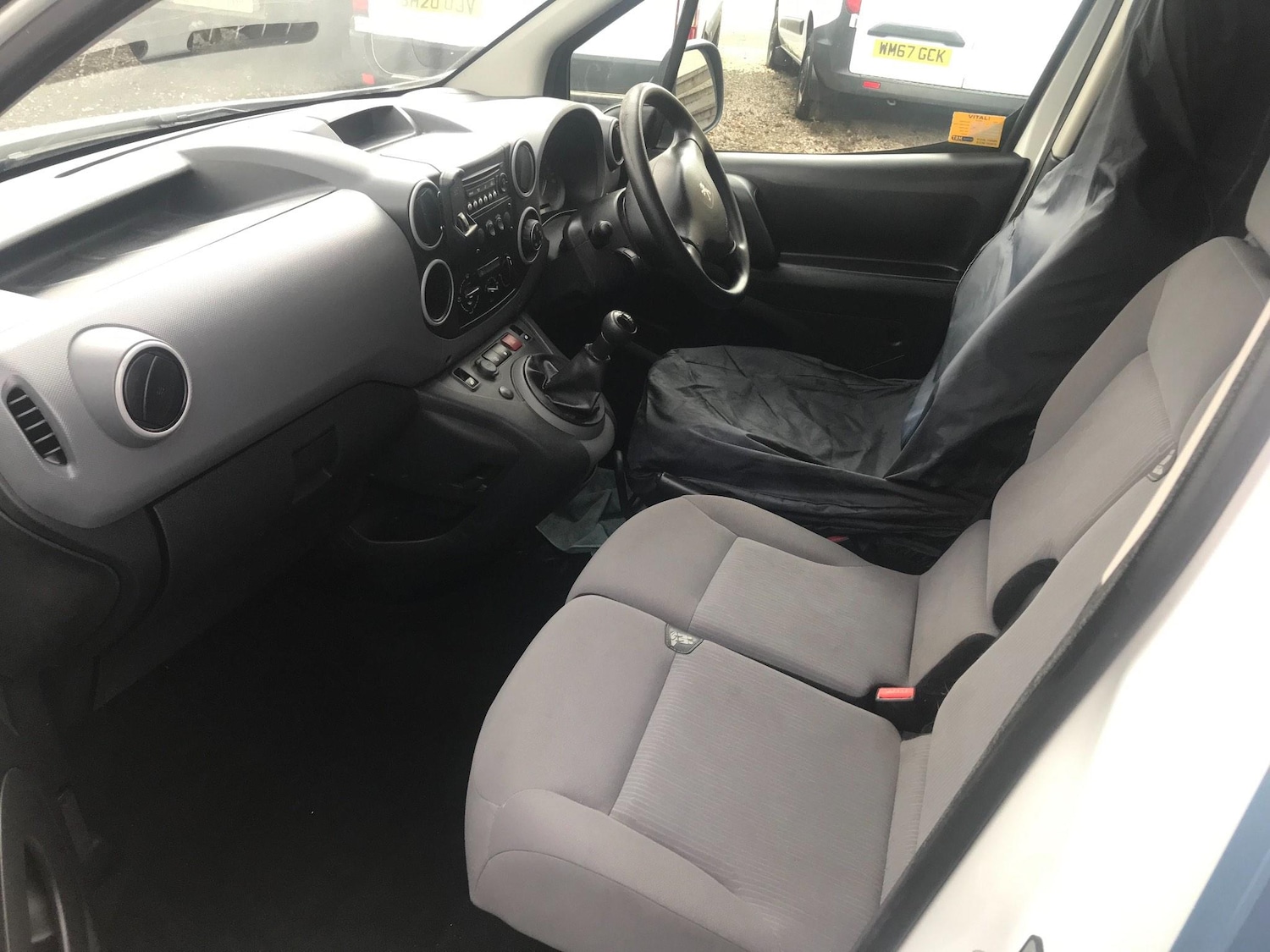 Used Peugeot Partner 2015 for sale - 76214237: Photo 6