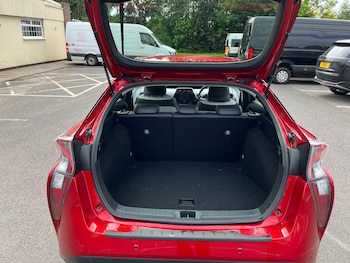 Used Toyota Prius 2018 for sale - 78728472: Photo