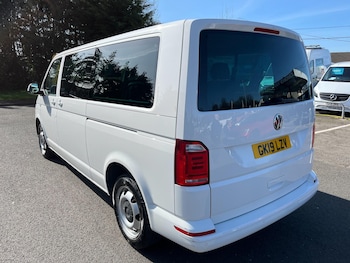 Used Volkswagen Transporter Shuttle 2019 for sale - 77957340: Photo