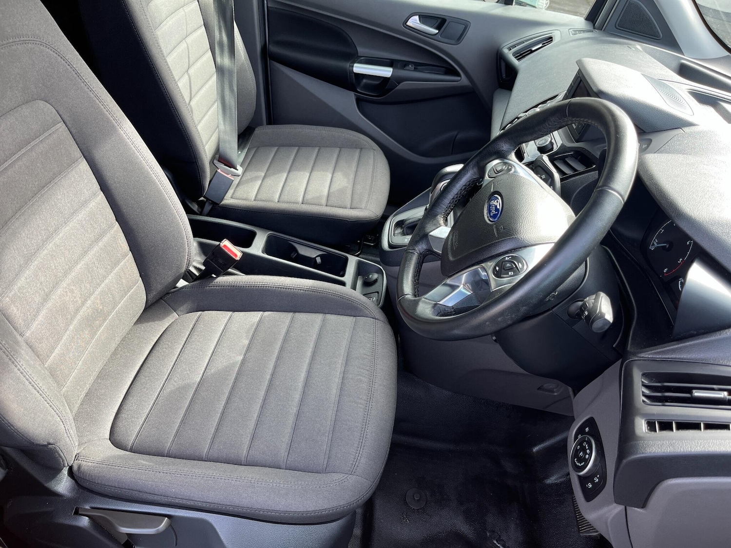 Used Ford Transit Connect 2021 for sale - 77940188: Photo 13