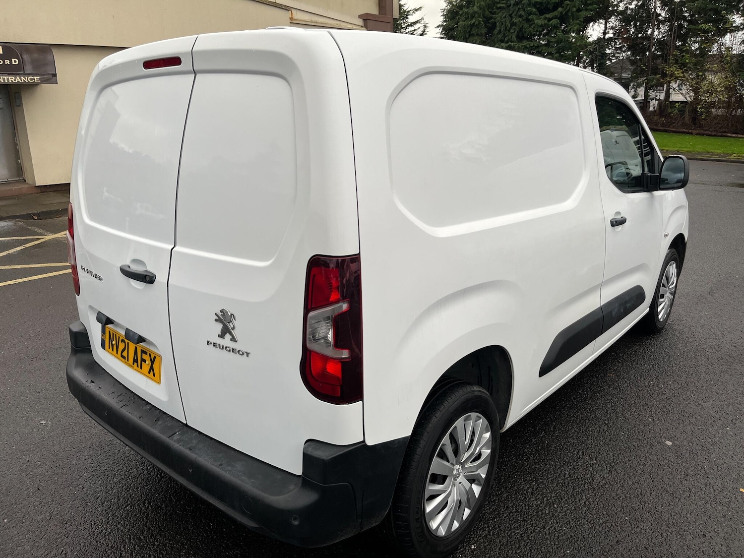 Used Peugeot Partner 2021 for sale - 77016082: Photo 5