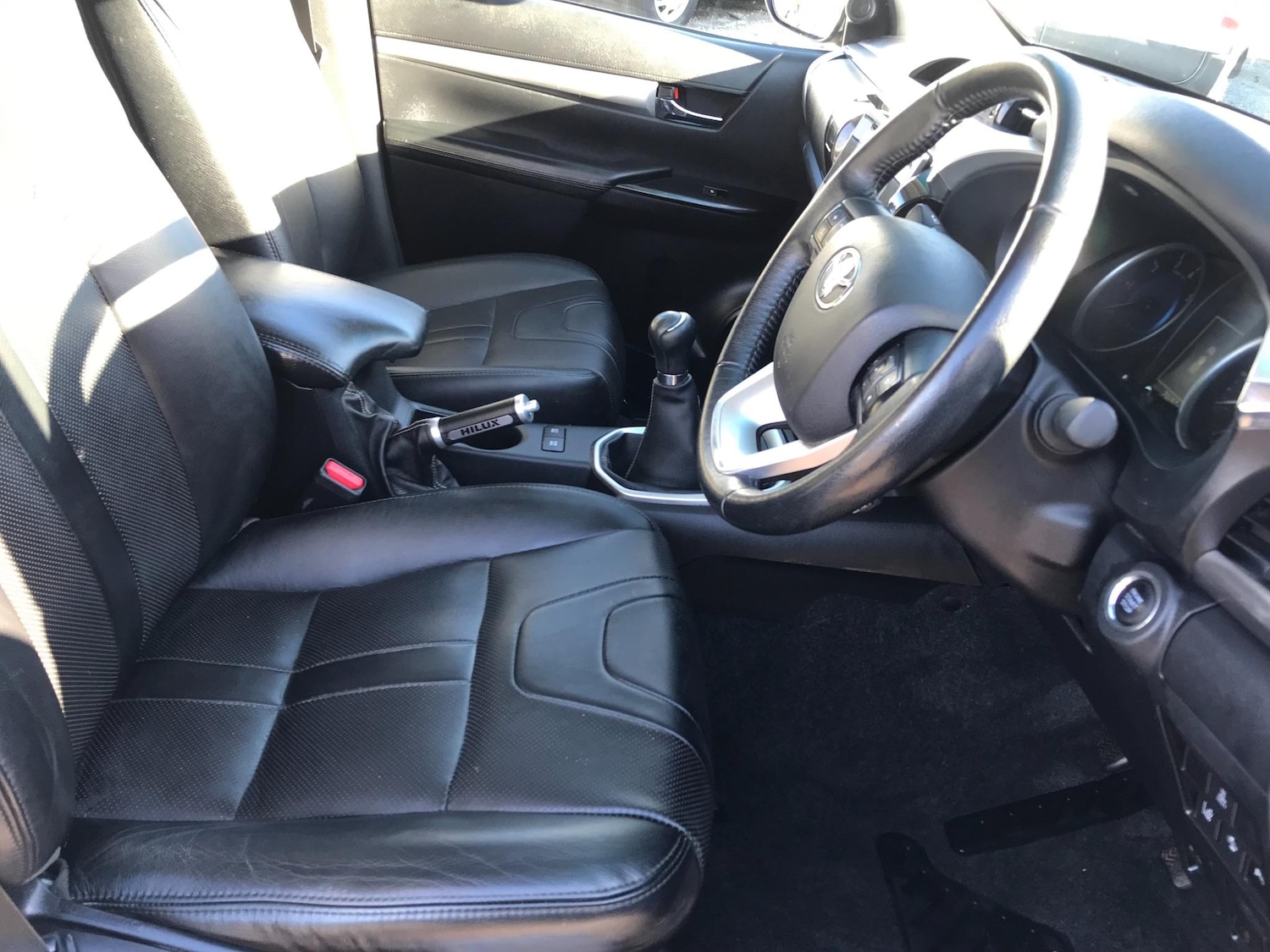 Used Toyota Hilux 2017 for sale - 76992261: Photo 14