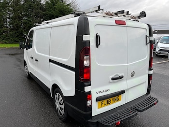Used Vauxhall Vivaro 2018 for sale - 76823420: Photo