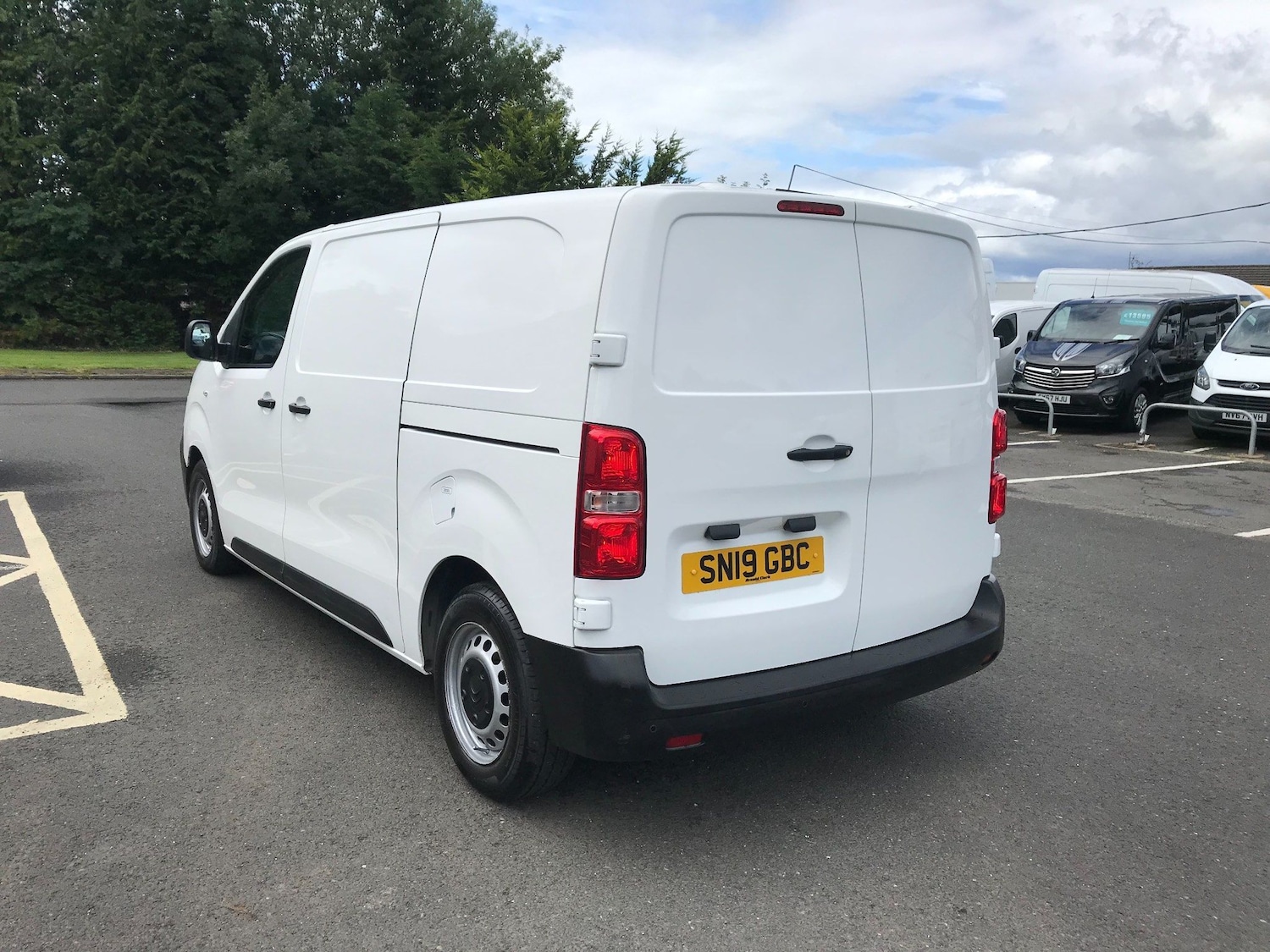 Used Citroen Dispatch 2019 for sale - 76214015: Photo 12