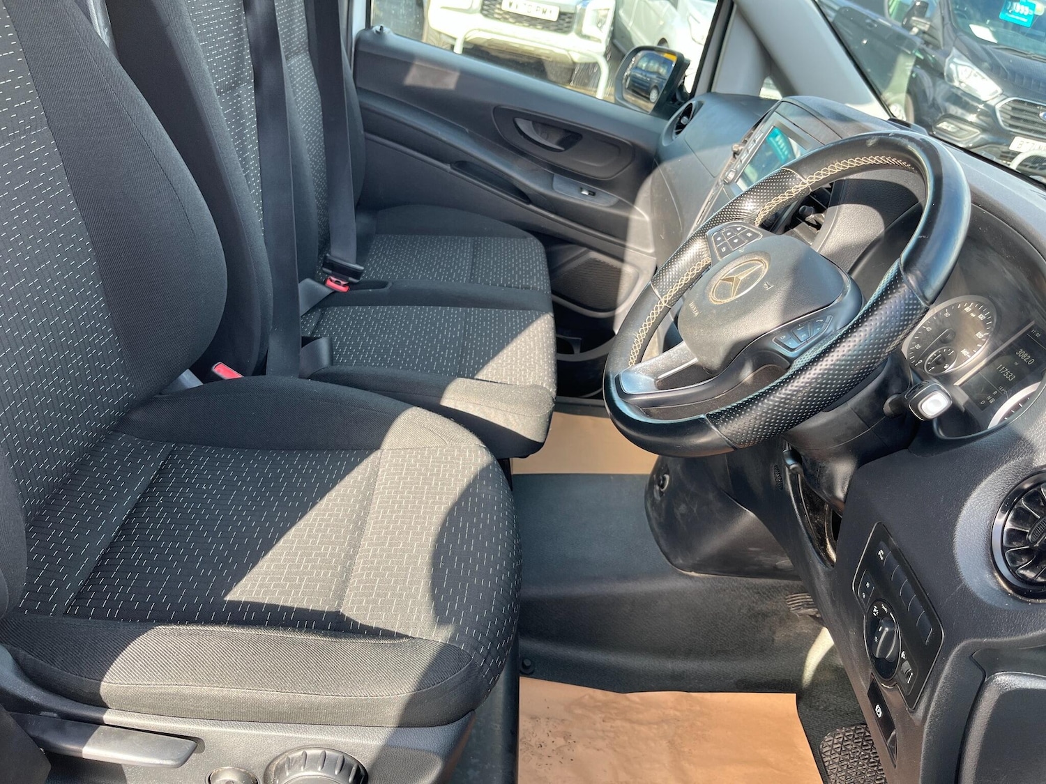 Used Mercedes-Benz Vito for sale - 77696441: Photo 10