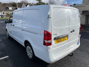 Used Mercedes-Benz Vito 2021 for sale - 77696441: Photo