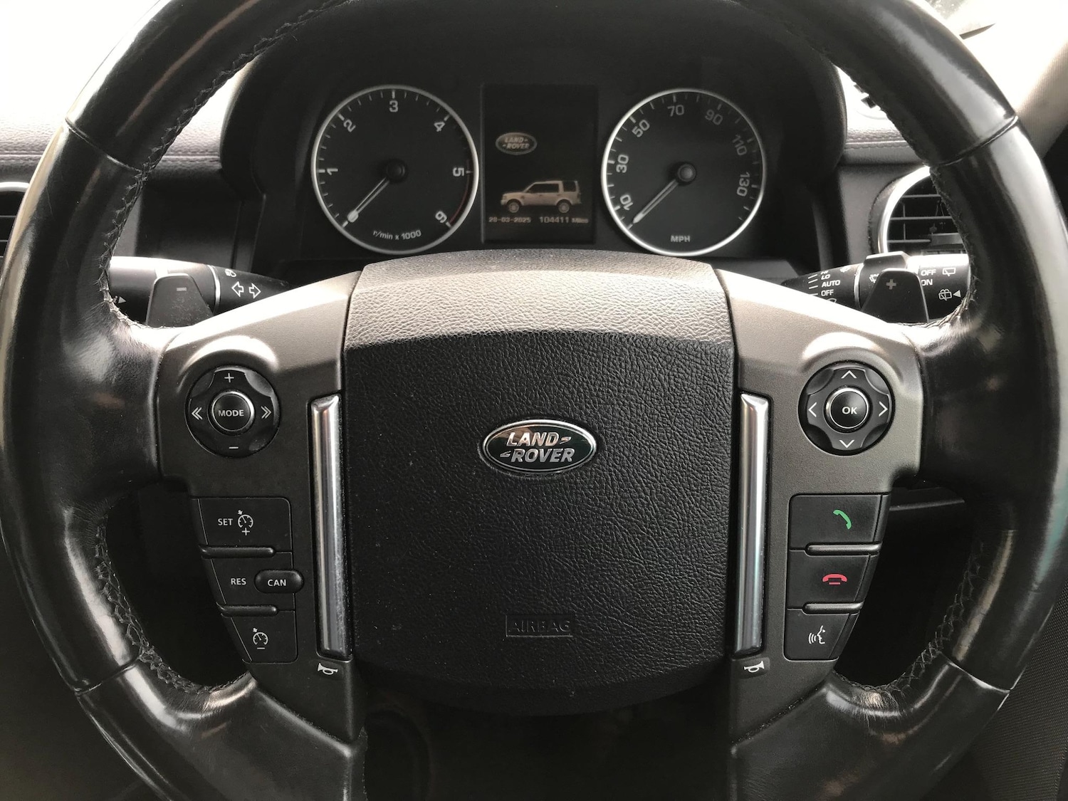 Used Land Rover Discovery 4 2014 for sale - 76214285: Photo 11