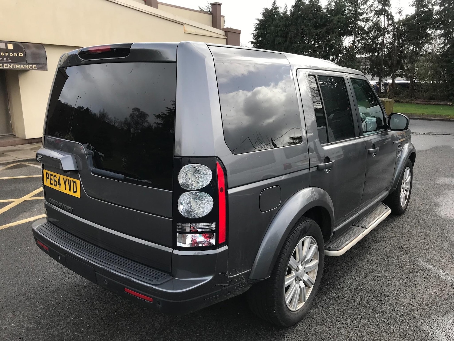 Used Land Rover Discovery 4 2014 for sale - 76214285: Photo 5