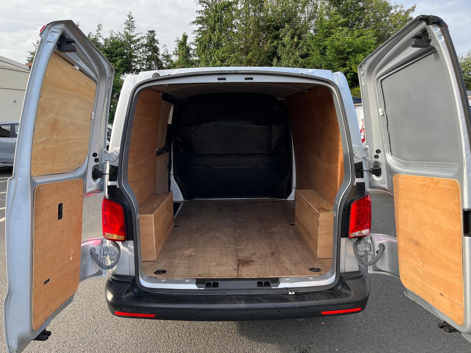 Used Volkswagen Transporter 2021 for sale - 76988444: Photo 6