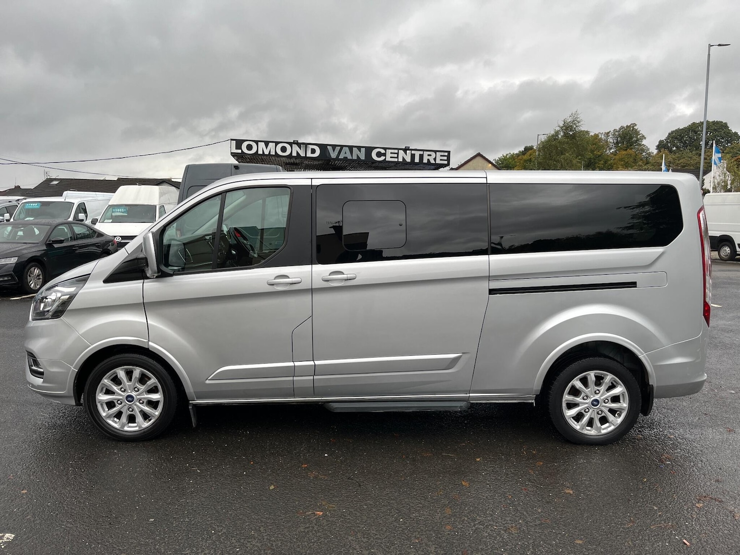 Used Ford Tourneo Custom 2020 for sale - 76158583: Photo 2