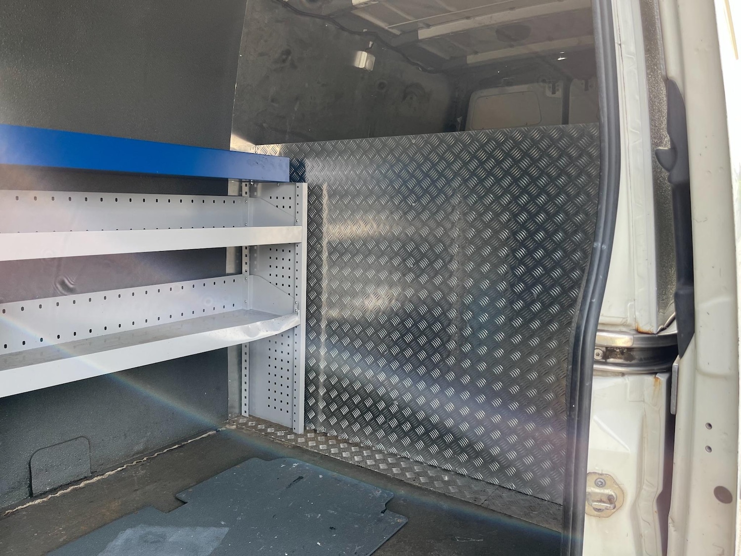 Used Volkswagen Crafter for sale - 77696195: Photo 8