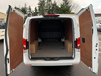 Used Mercedes-Benz Vito 2021 for sale - 76898693: Photo