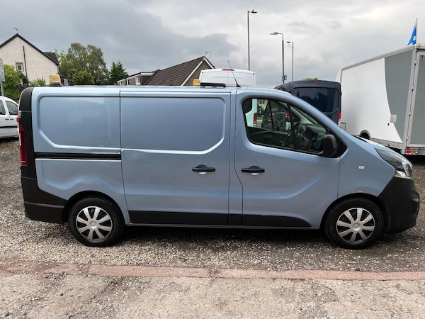 Used Vauxhall Vivaro 2018 for sale - 74909274: Photo 12