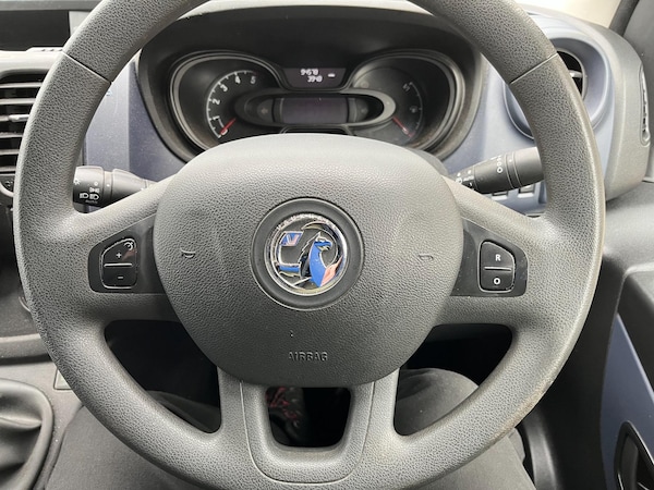 Used Vauxhall Vivaro 2018 for sale - 74909274: Photo 17