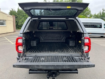 Used Toyota Hilux 2021 for sale - 78965688: Photo