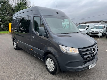 Mercedes-Benz Sprinter feature image