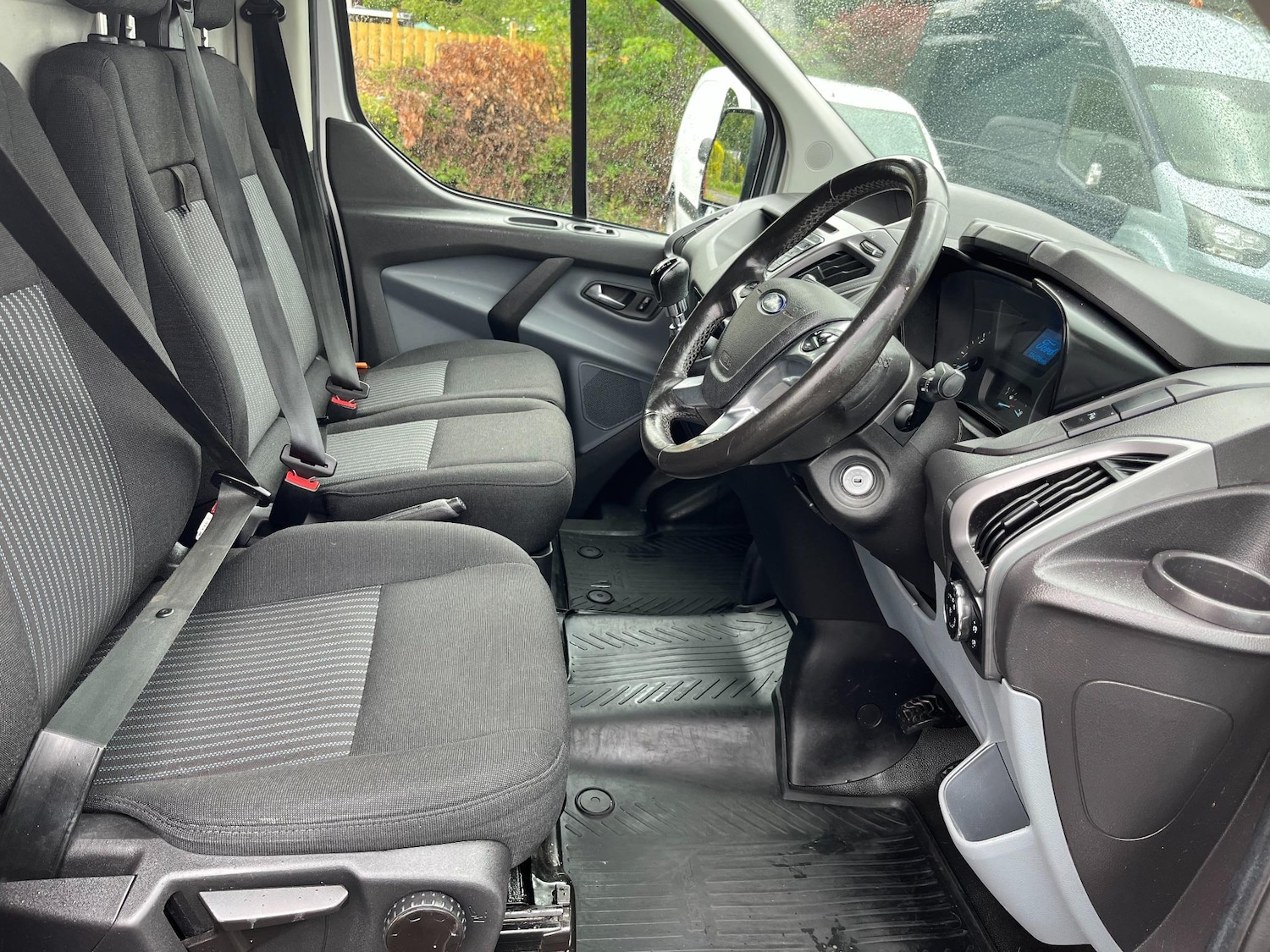 Used Ford Transit Custom 2017 for sale - 76965528: Photo 10