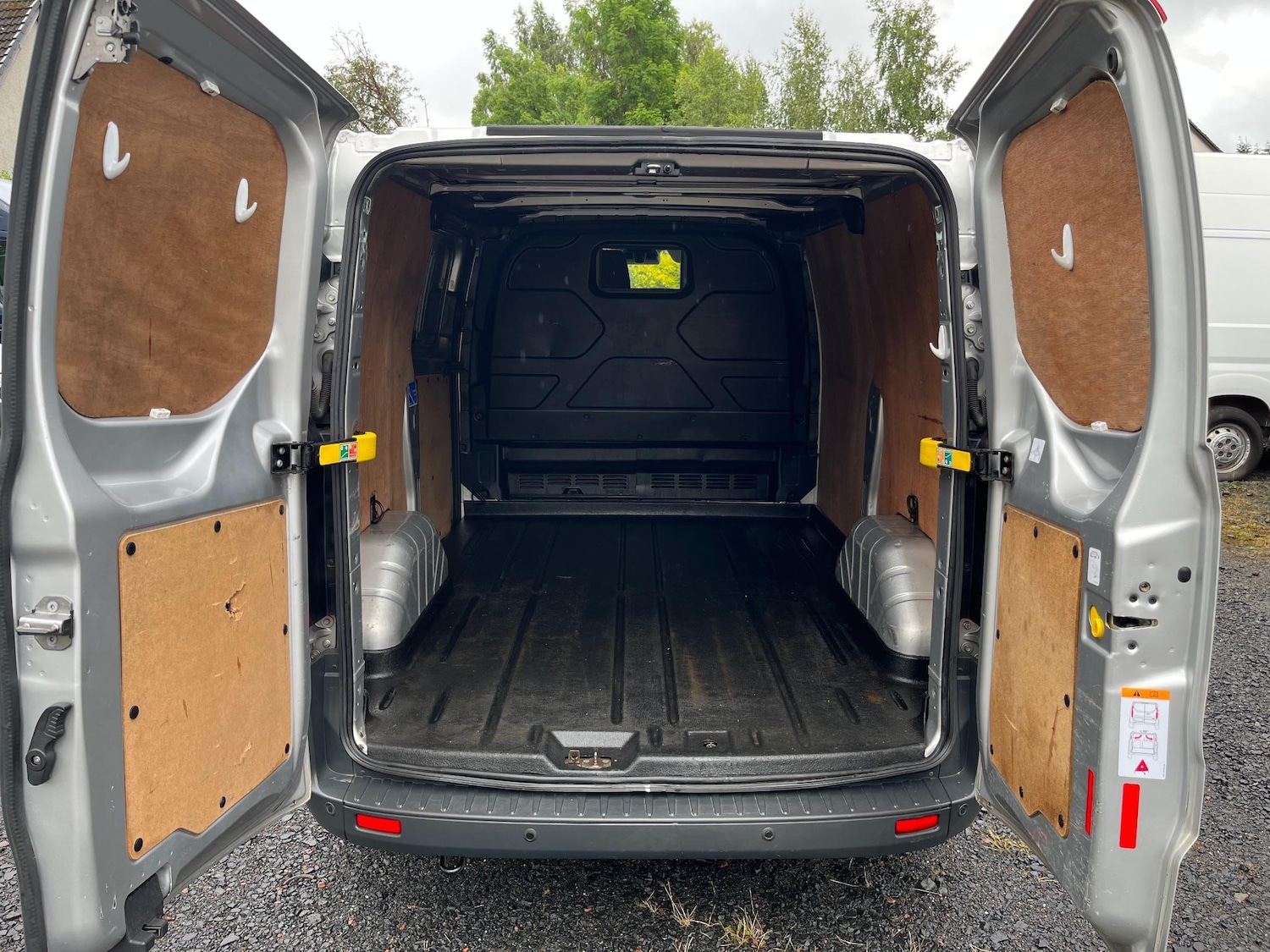 Used Ford Transit Custom 2017 for sale - 76965528: Photo 5