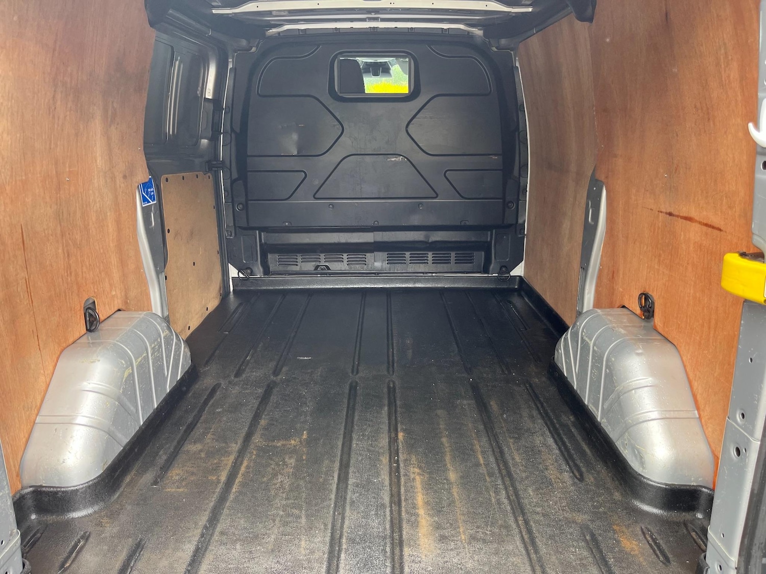 Used Ford Transit Custom 2017 for sale - 76965528: Photo 6