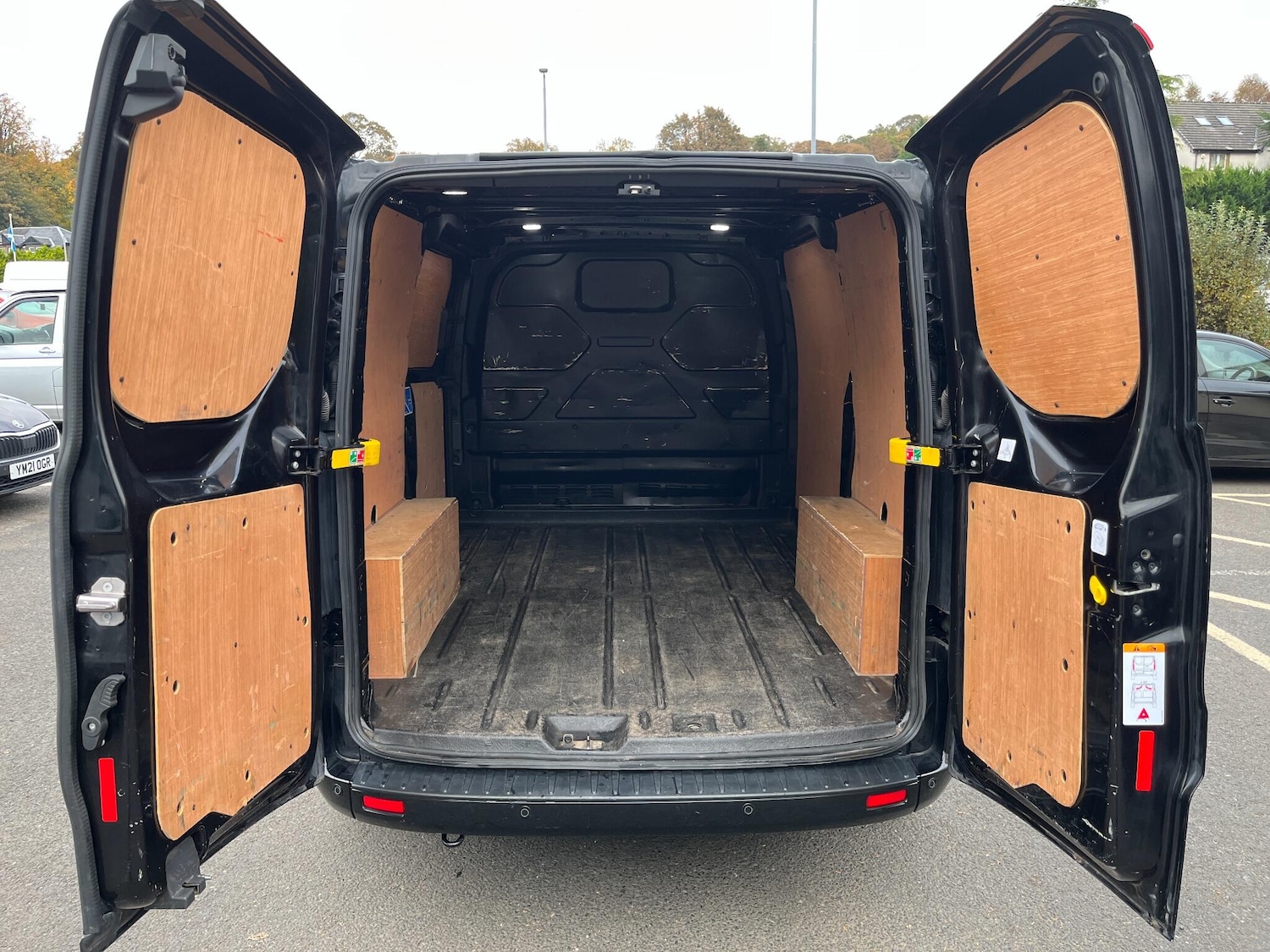 Used Ford Transit Custom 2021 for sale - 76997280: Photo 4