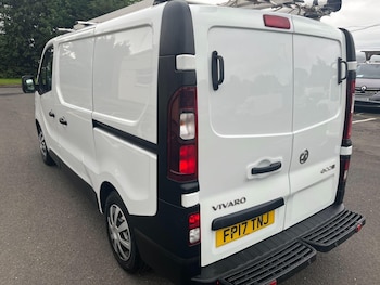 Used Vauxhall Vivaro 2017 for sale - 78772569: Photo