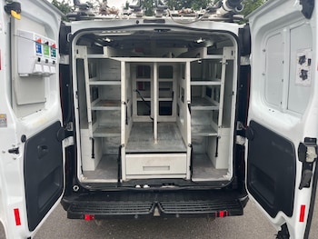 Used Vauxhall Vivaro 2017 for sale - 78772569: Photo