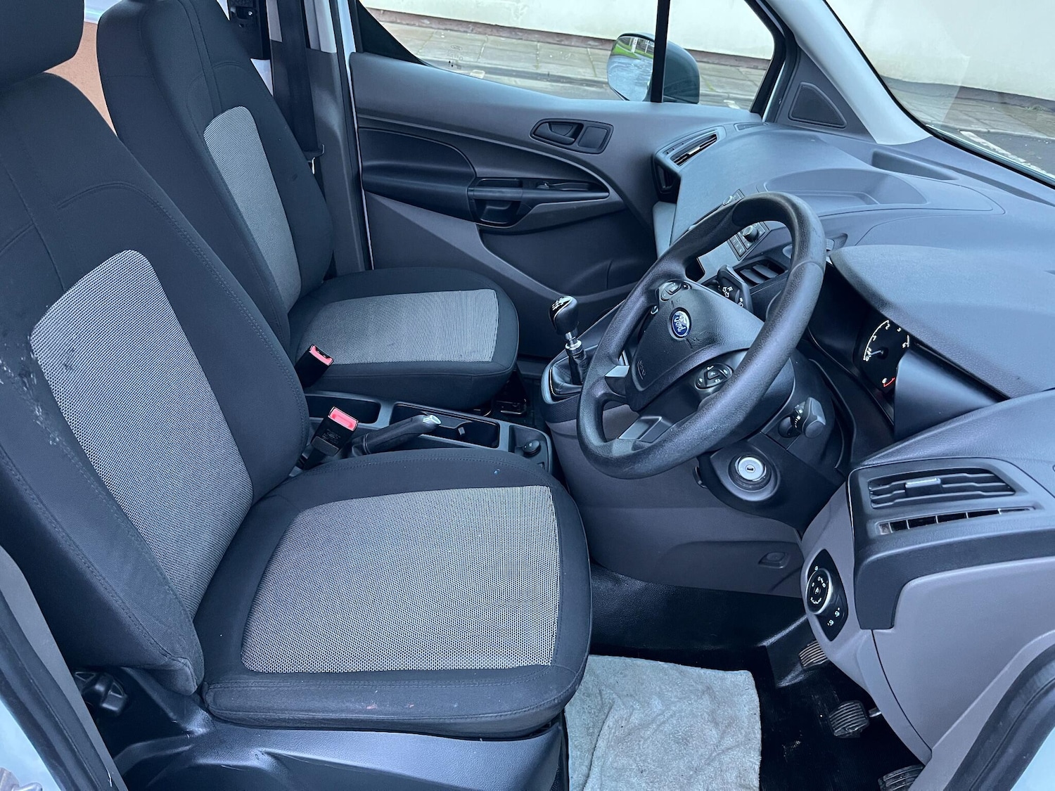 Used Ford Transit Connect 2020 for sale - 76512463: Photo 14