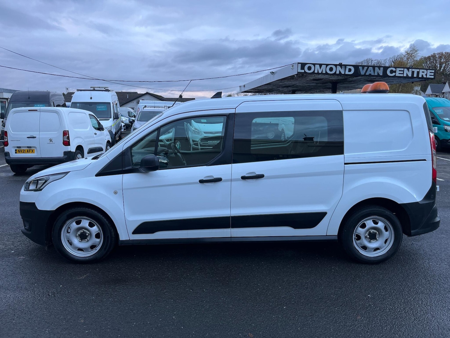 Used Ford Transit Connect 2020 for sale - 76512463: Photo 2