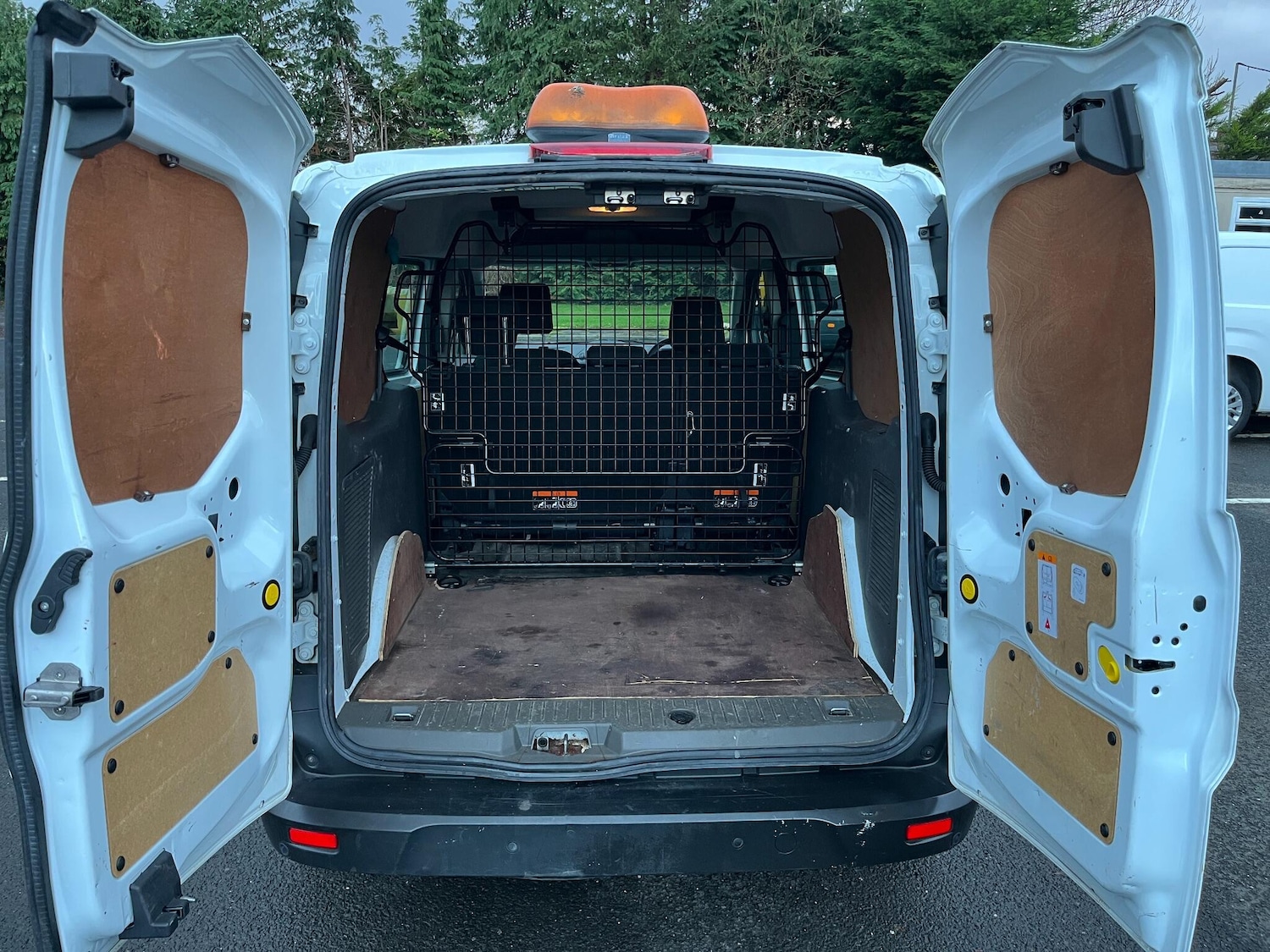 Used Ford Transit Connect 2020 for sale - 76512463: Photo 4