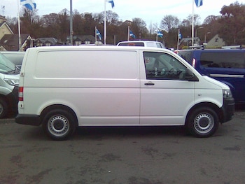 Used Volkswagen Transporter 2015 for sale - 77957417: Photo