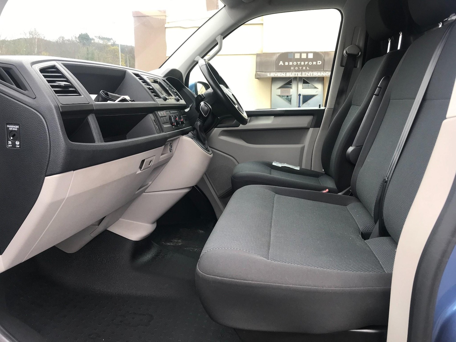 Used Volkswagen Transporter 2019 for sale - 77957983: Photo 9