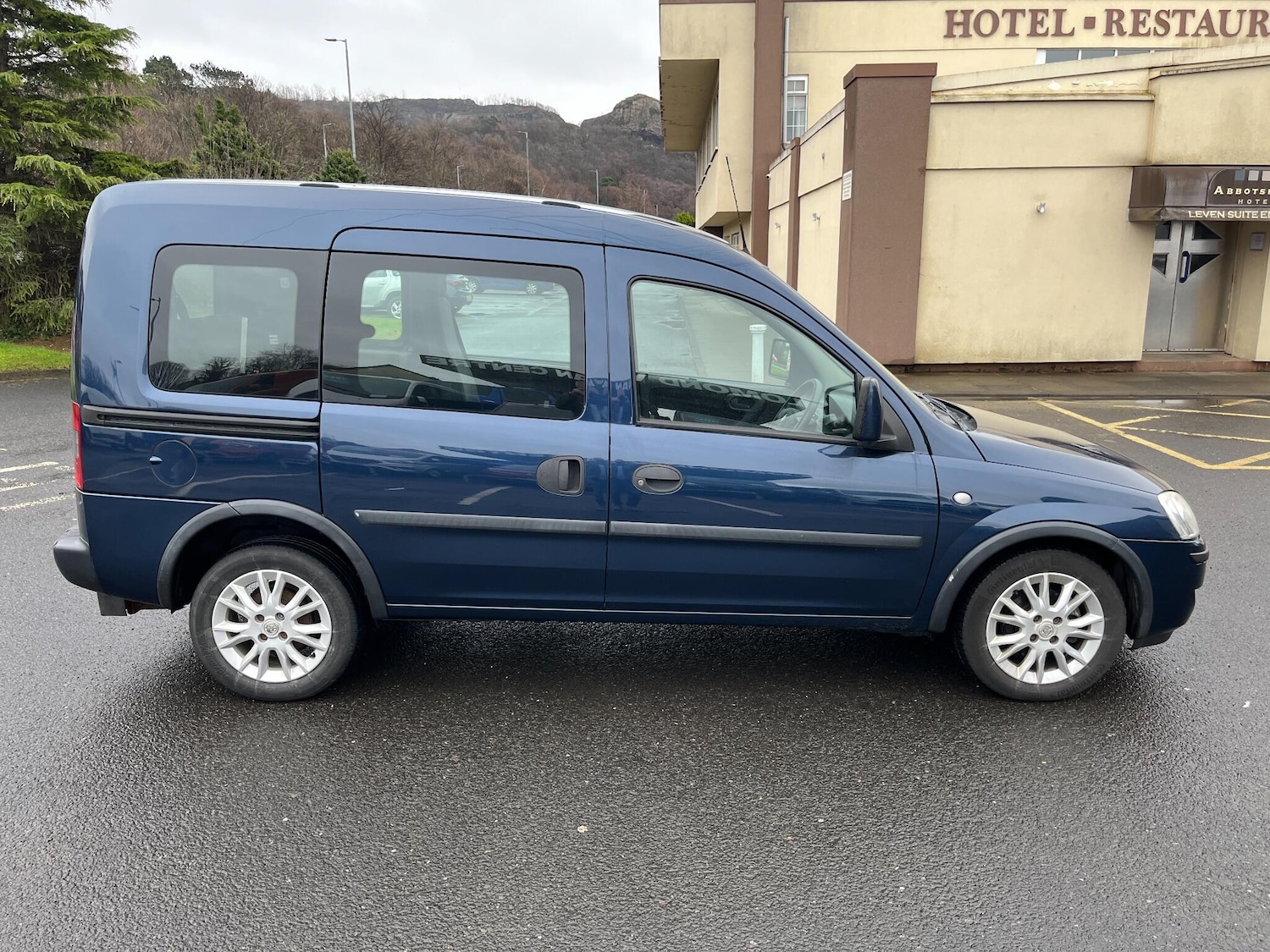 Used Vauxhall Combo 2011 for sale - 77633615: Photo 9