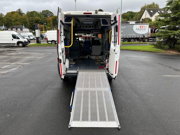 Used Peugeot Boxer 2015 for sale - 76122738: Photo 4