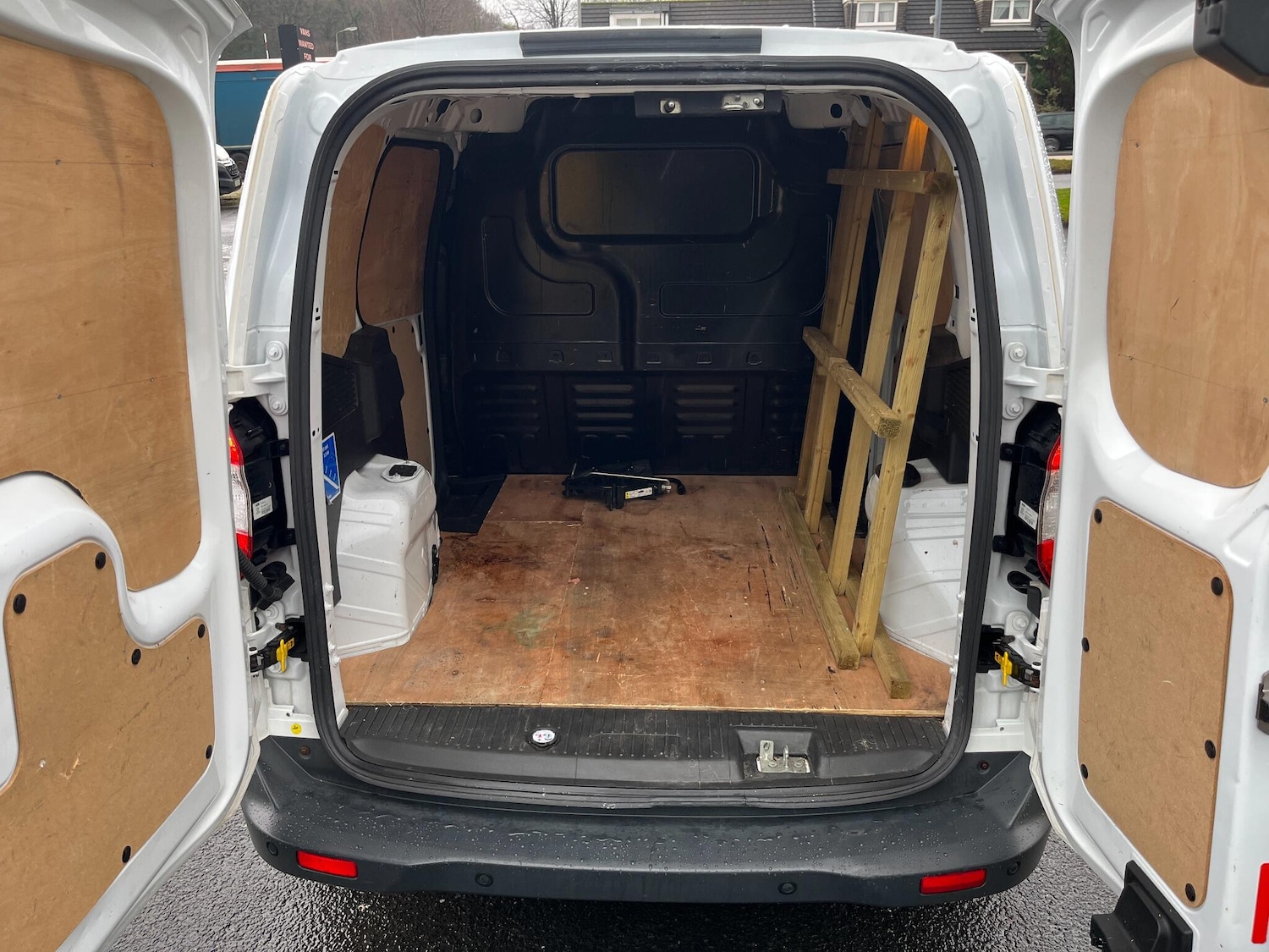 Used Ford Transit Courier 2022 for sale - 77291592: Photo 4