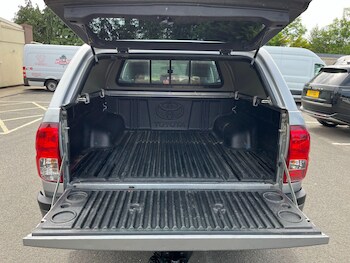 Used Toyota Hilux 2019 for sale - 78728145: Photo