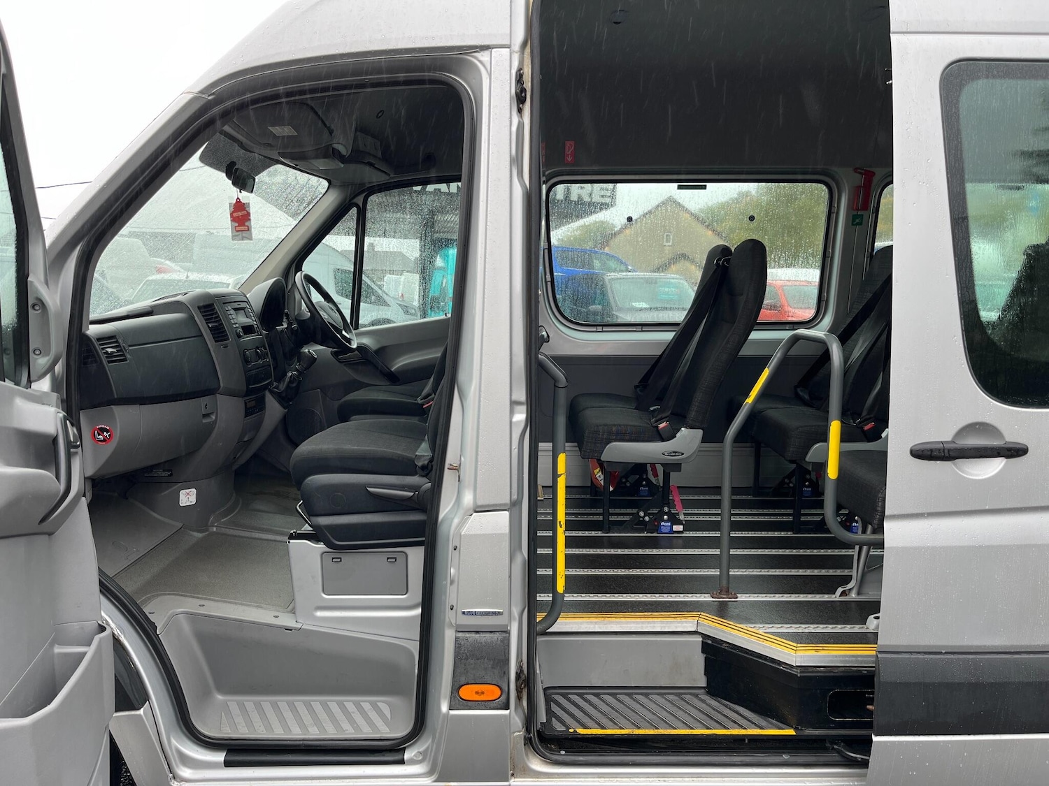 Used Mercedes-Benz Sprinter for sale - 76151553: Photo 2