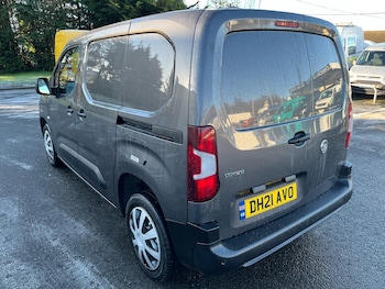 Used Vauxhall Combo 2021 for sale - 76701376: Photo