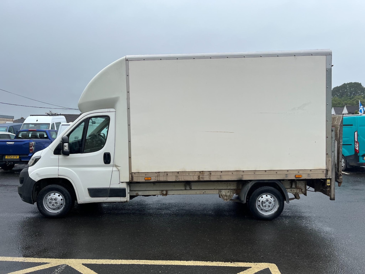 Used Peugeot Boxer 2017 for sale - 76994743: Photo 2