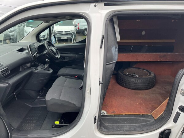 Used Citroen Berlingo 2020 for sale - 76122147: Photo 3
