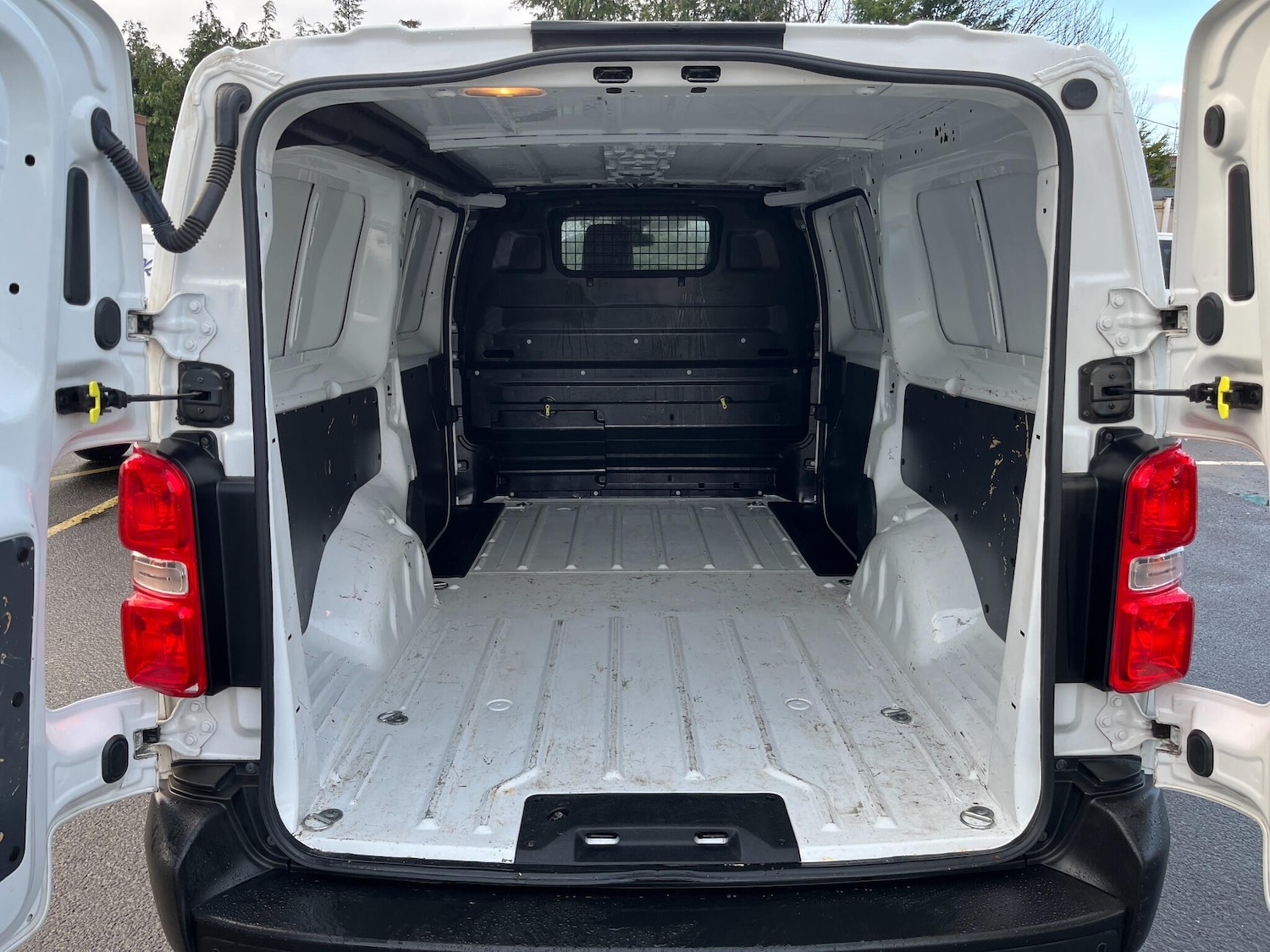 Used Toyota ProAce 2022 for sale - 77497207: Photo 4