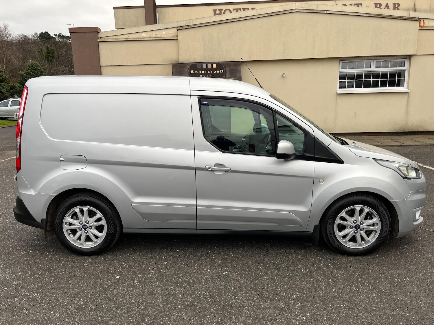 Used Ford Transit Connect 2018 for sale - 77611973: Photo 6