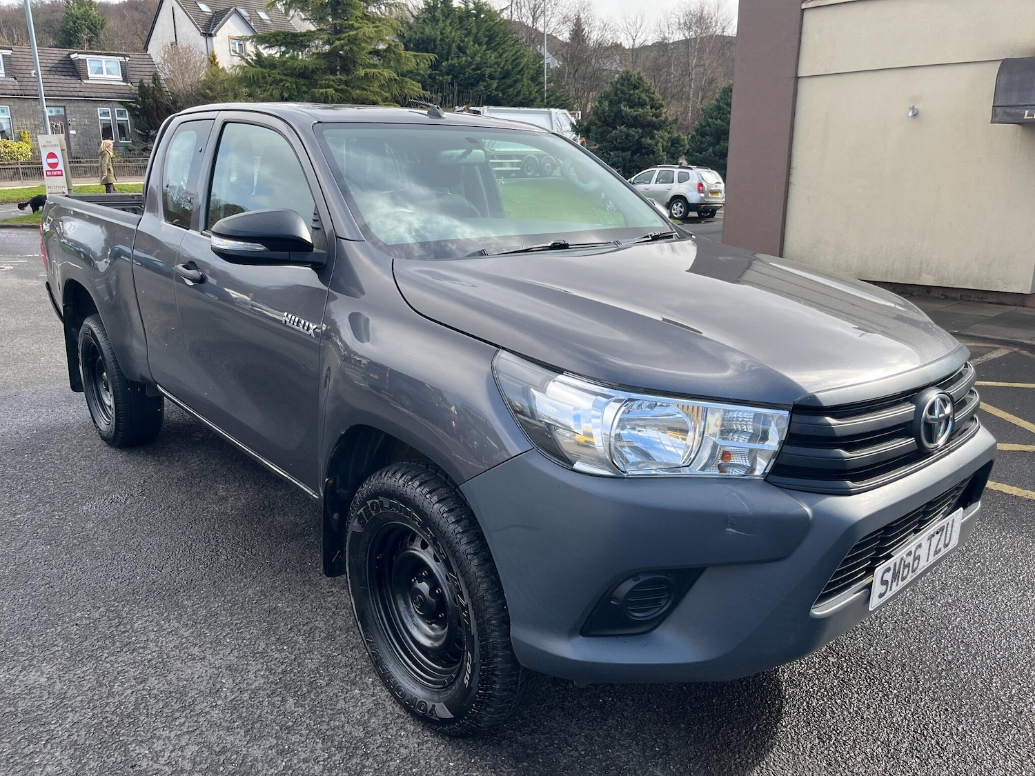 Used Toyota Hilux 2017 for sale - 78203712: Photo 3