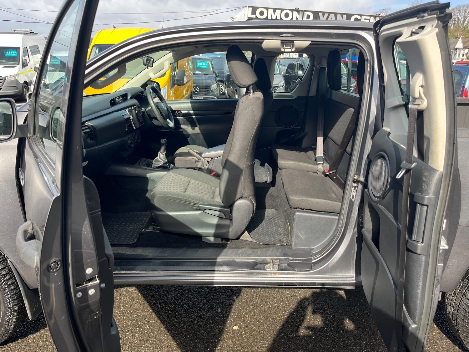 Used Toyota Hilux 2017 for sale - 78203712: Photo 8