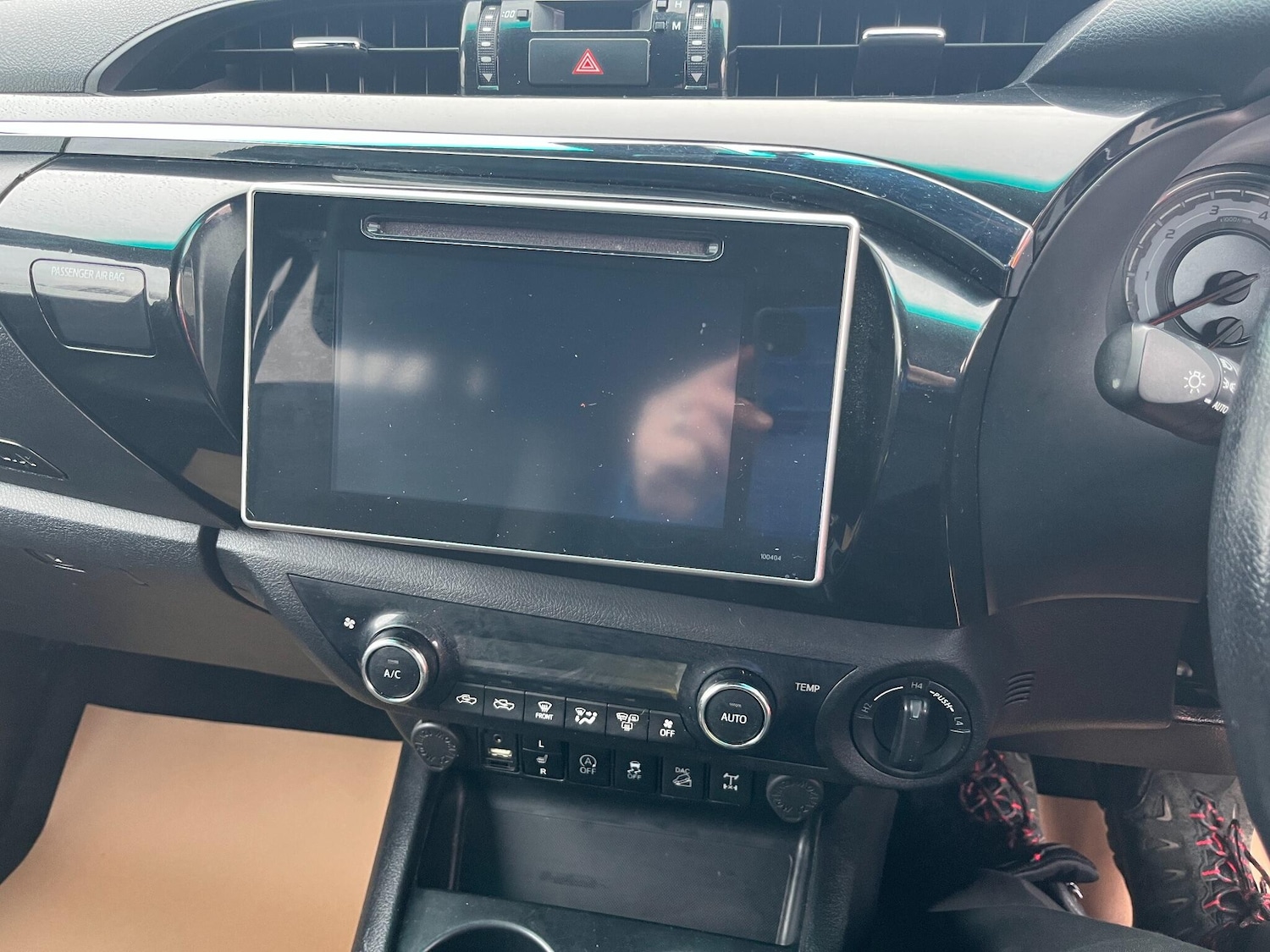 Used Toyota Hilux 2019 for sale - 77524358: Photo 14