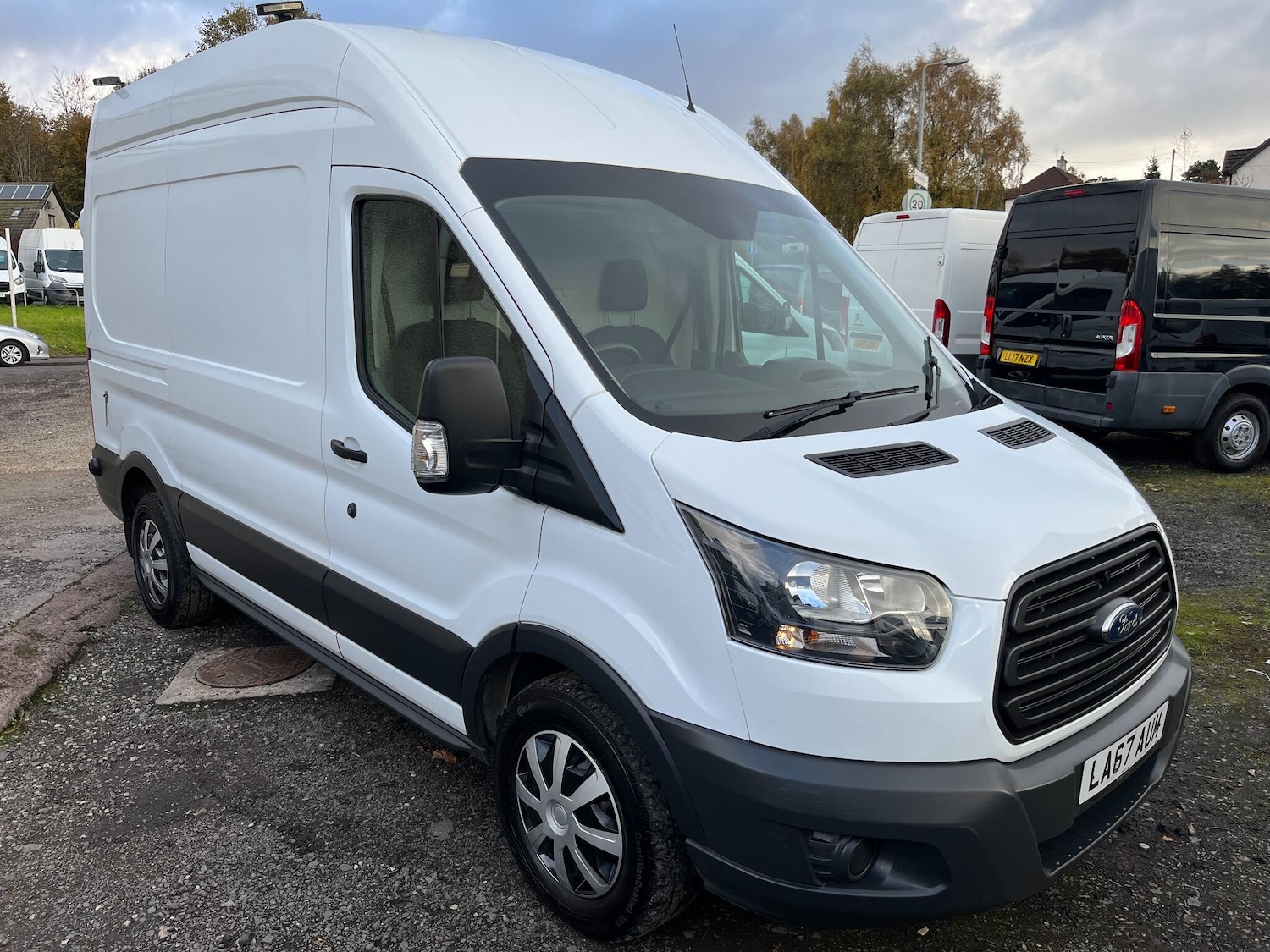 Used Ford Transit 2018 for sale - 76349876: Photo 1